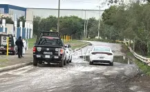 Hombre es asesinado a balazos y hallado maniatado en Apodaca (VIDEO)