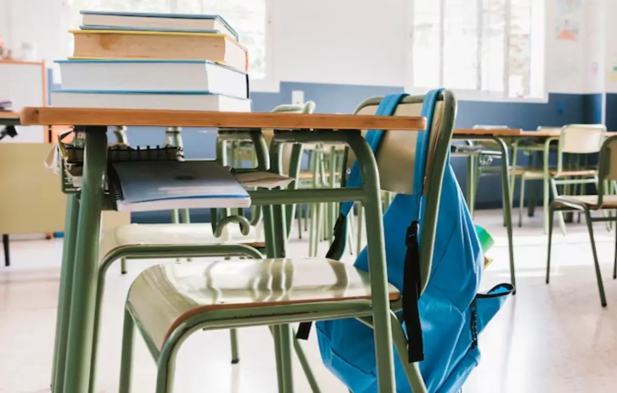 Alumnos retomarán sus actividades escolares en enero tras las vacaciones de invierno. Foto: Freepik
