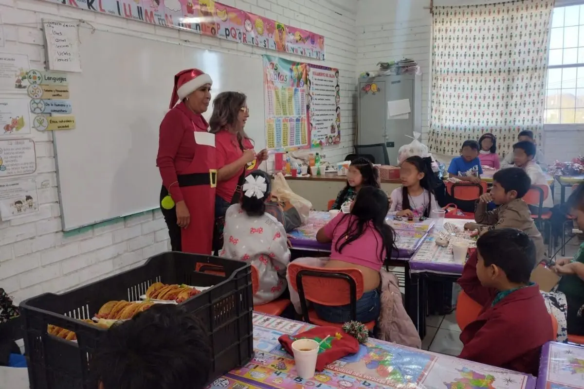 Maestra Vero con su grupo de 3B. Foto de maestra Vero Adame.