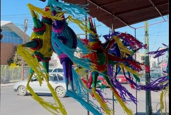 Piñatas. Foto de Claudia Almaraz.