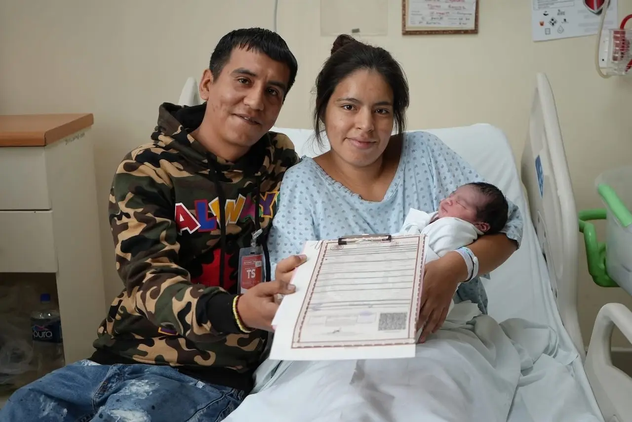 Año Nuevo 2025: primer bebé del Hospital Materno Infantil se llama Everardo