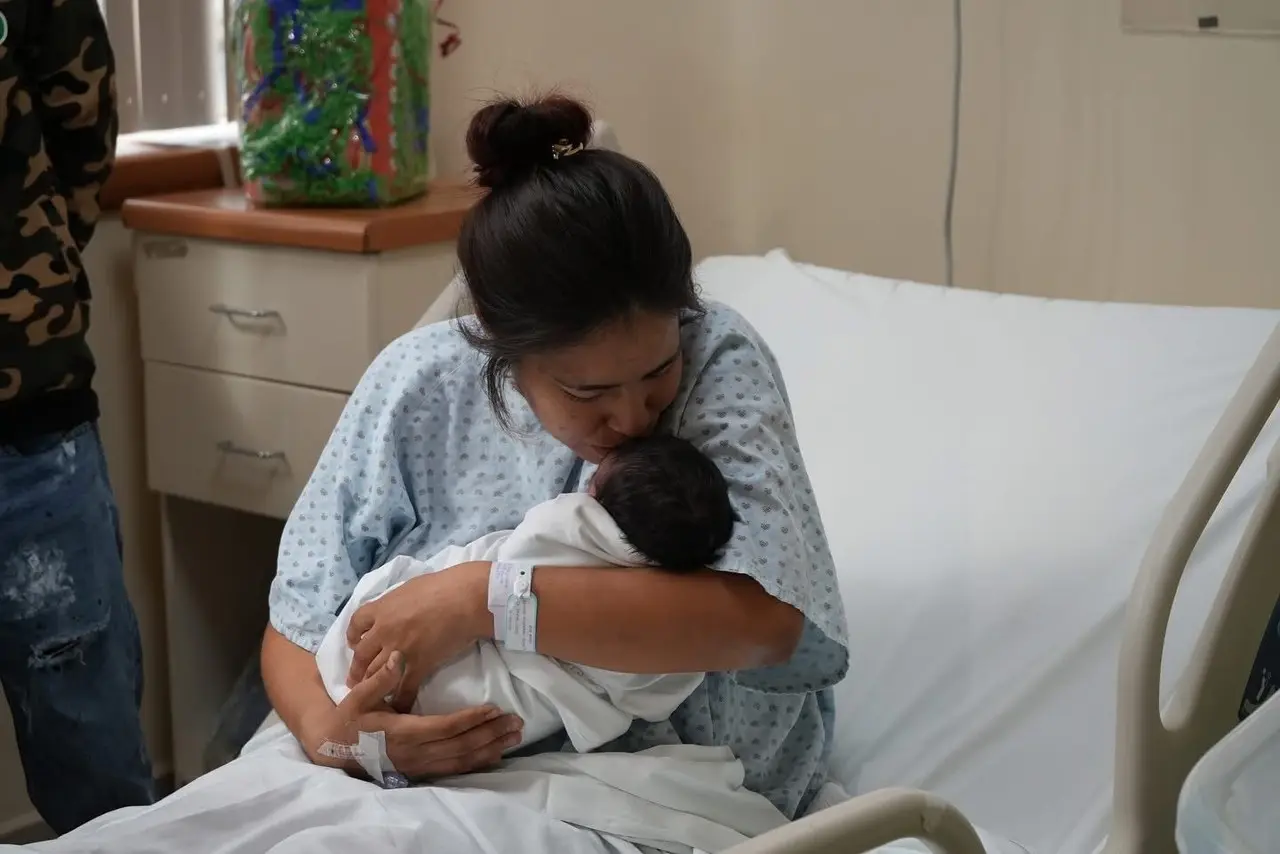 Año Nuevo 2025: primer bebé del Hospital Materno Infantil se llama Everardo