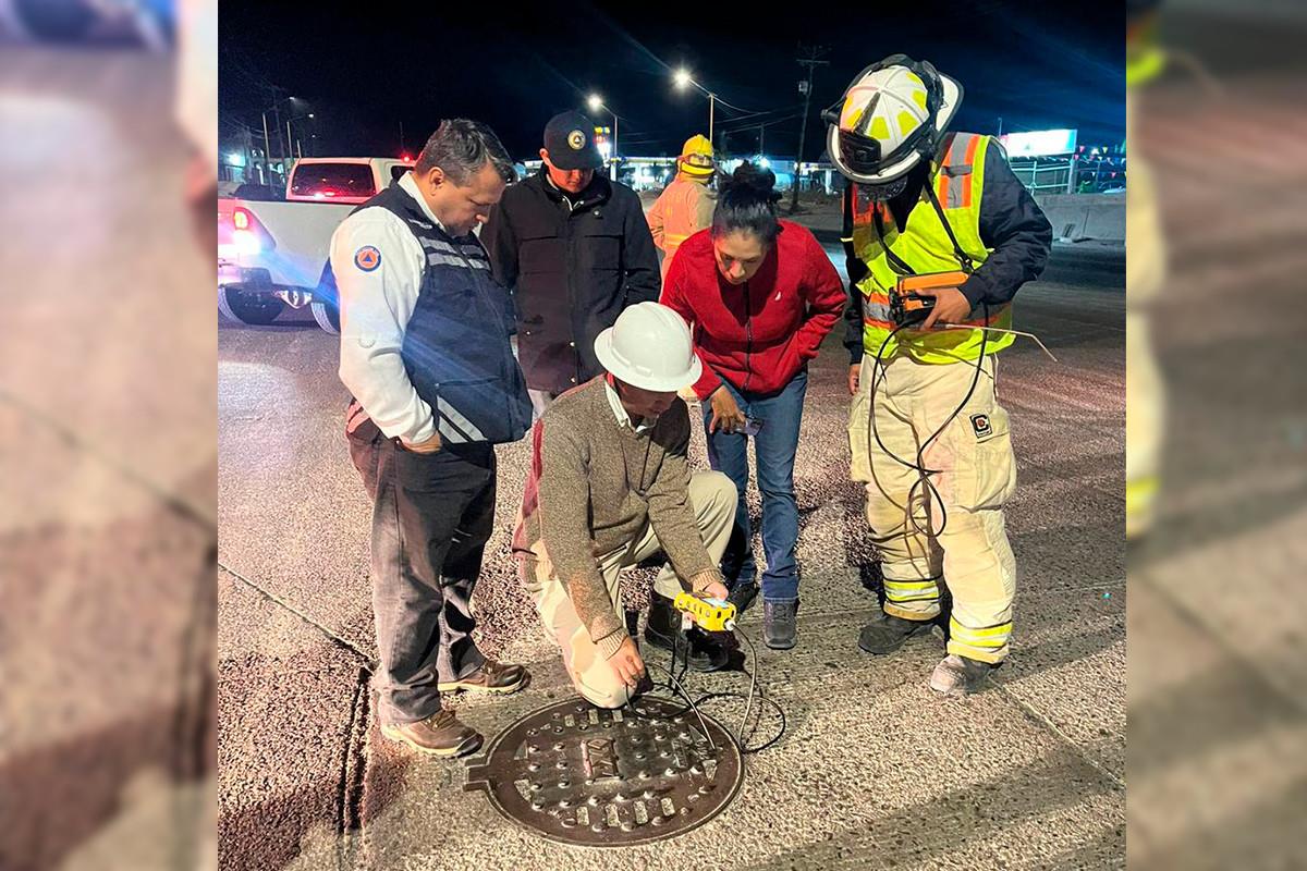 El fuerte olor a gas al Sur de La Paz movilizó a autoridades, descartando peligro. Fotografías: Bomberos de La Paz.