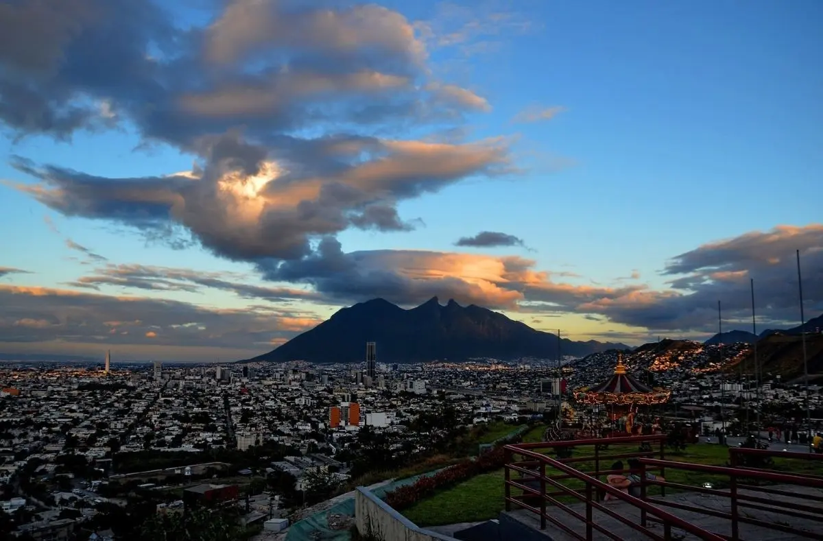 La Secretaría de Salud enfatiza la importancia de mantener medidas preventivas. Foto: CANVA