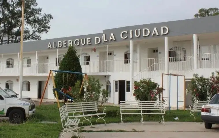 El Albergue de la Ciudad aloja a personas que tienen pacientes en un hospital cercano. Foto: Isaura Retana.