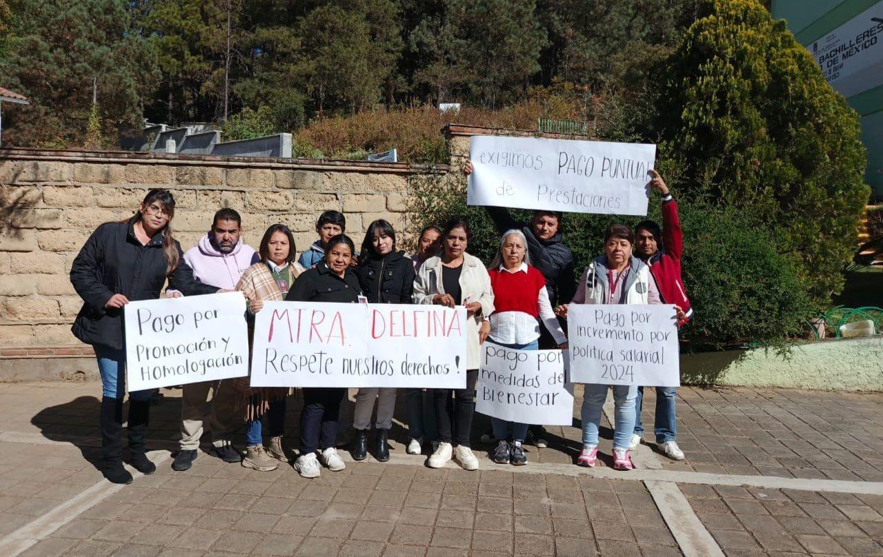 Inician paro de brazos caídos en Bachilleres de Edomex por estos motivos. Foto: @Norah_Medina