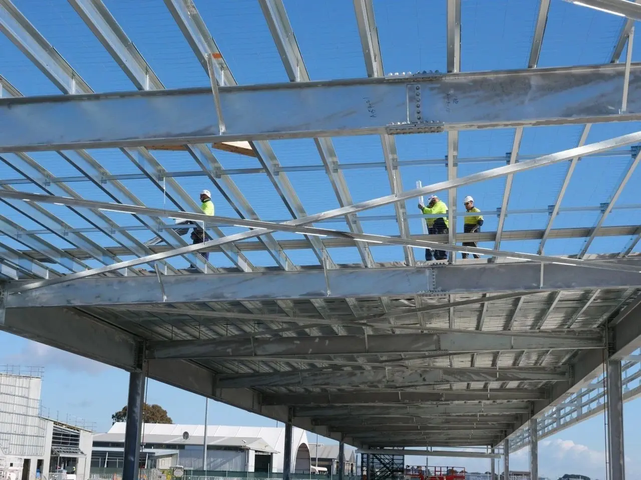 Trabajadores en construcción. Foto: Redes Sociales