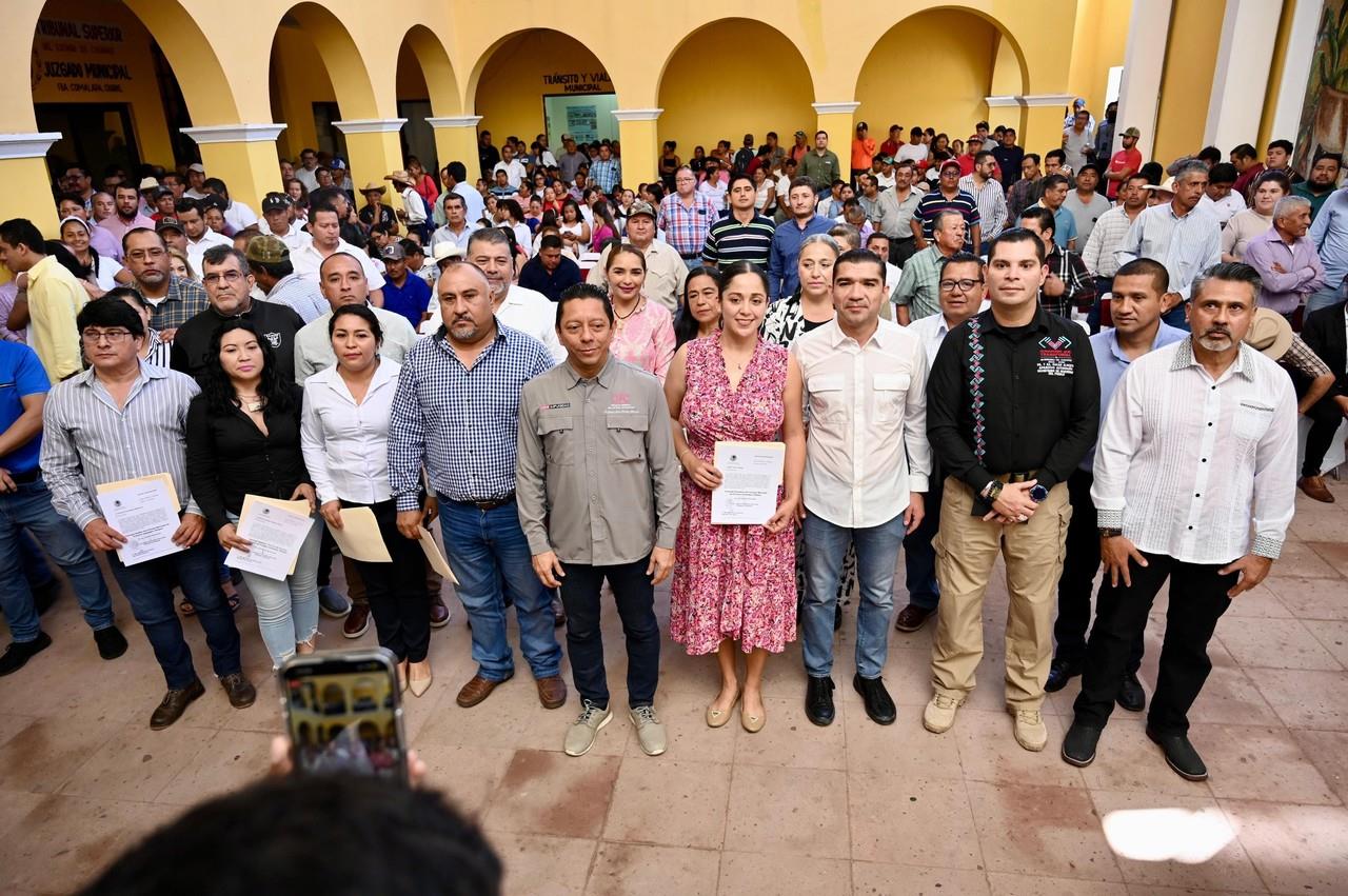 En Frontera Comalapa, se conformó un nuevo consejo municipal encabezado por una mujer, tras una jornada marcada por renuncias y conflictos de seguridad. Foto: Secretaría de Seguridad del Pueblo