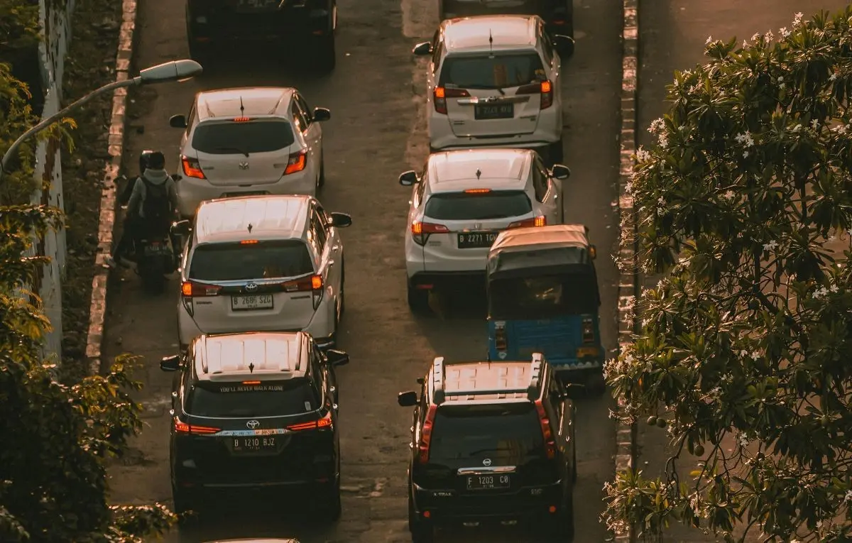 ¡Saca tus placas sin complicaciones! Visita las oficinas recaudadoras en BCS y haz tu trámite de manera fácil.  Foto: El Jusuf / Pexels