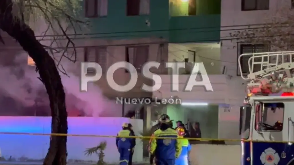 VIDEO | Incendio en San Nicolás deja un muerto y hallazgo de armas de fuego