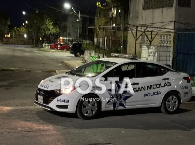 Policías de San Nicolás en la zona donde ocurrió la balacera. Foto: POSTA MX.