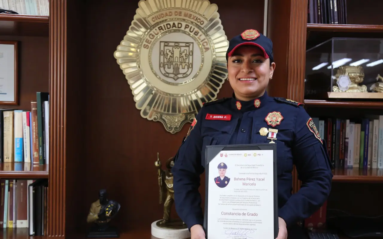 Policía Segunda Yacel Maricela Bahena Pérez Foto: X/@PabloVazC