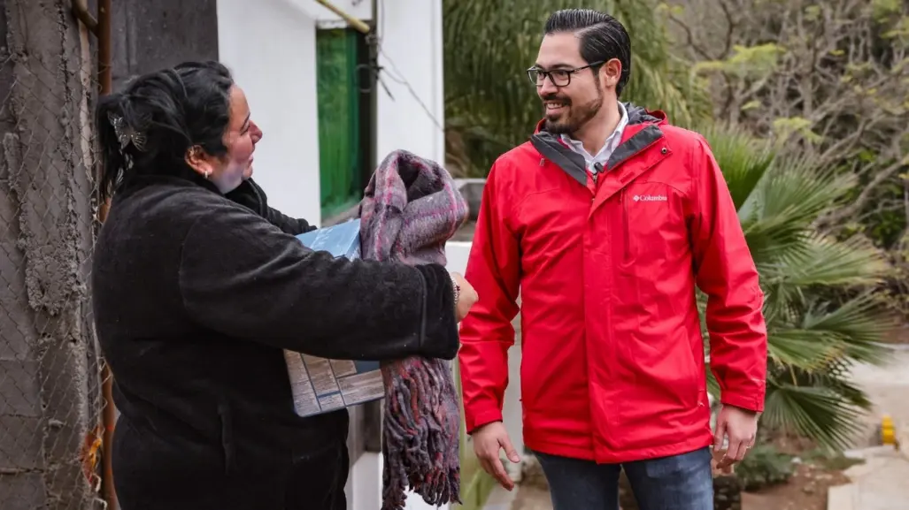 VIDEO | Santiago se prepara por el frente frío con la entrega de cobertores y alimentos