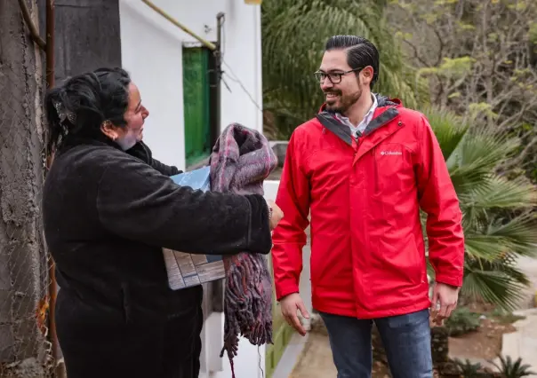 VIDEO | Santiago se prepara por el frente frío con la entrega de cobertores y alimentos