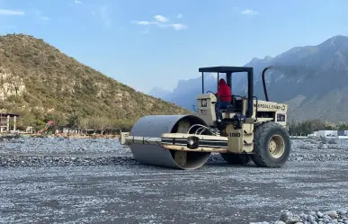 VIDEO | Santa Catarina renueva caminos rurales y recupera espacios en La Huasteca