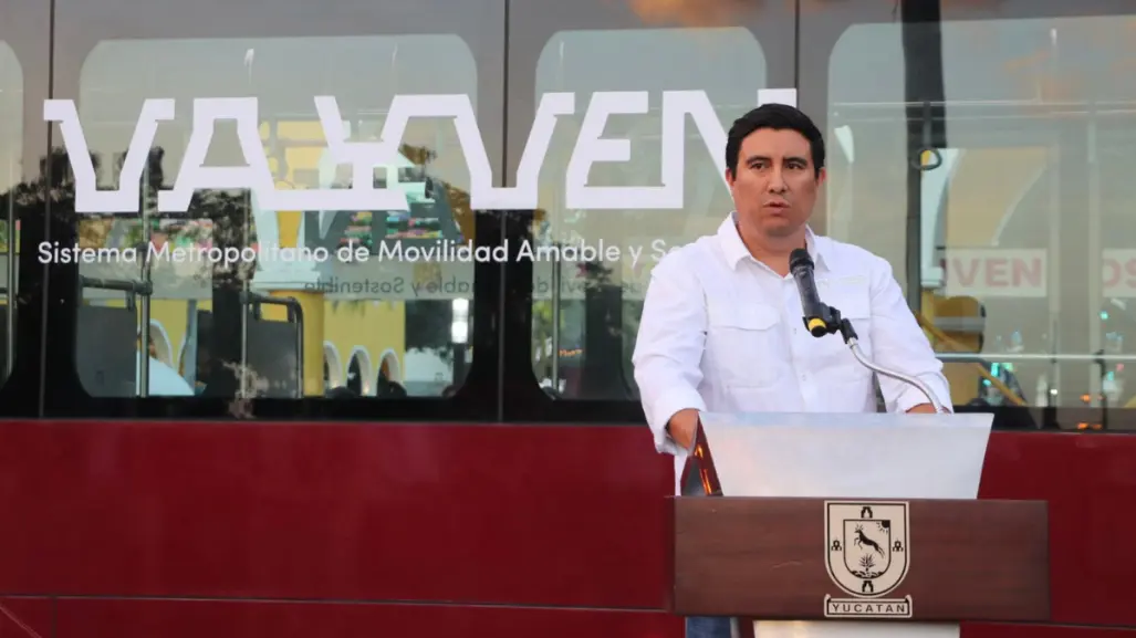 Rafael Hernández Kotasek deja la Agencia de Transporte de Yucatán para irse a Imoveqroo