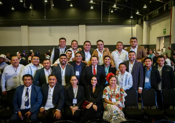 Gobernador de Yucatán participa en el Encuentro Nacional Municipal 2025