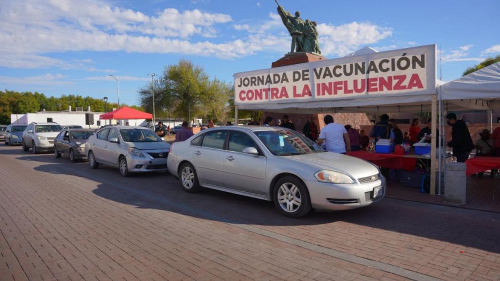 Un éxito campaña de vacunación drive thru en Nuevo Laredo ¿cómo funciona?