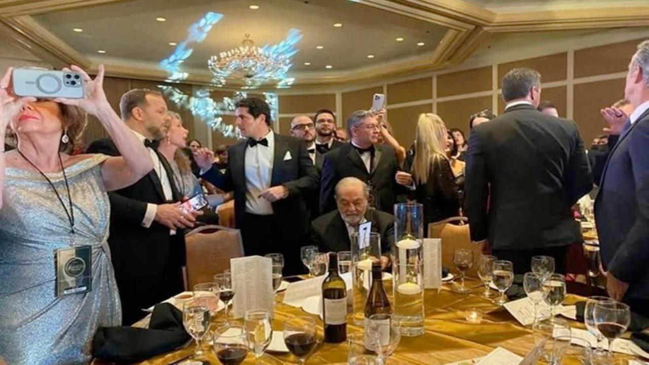 Mexicanos en gala de Donald Trump. Foto: Redes