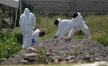 Localizan 24 cuerpos en fosa clandestina de en Jalisco Localizan 24 cuerpos en fosa clandestina de en Jalisco