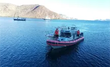 La Marina rescata 4 personas a flotaban a la deriva en Baja California Sur