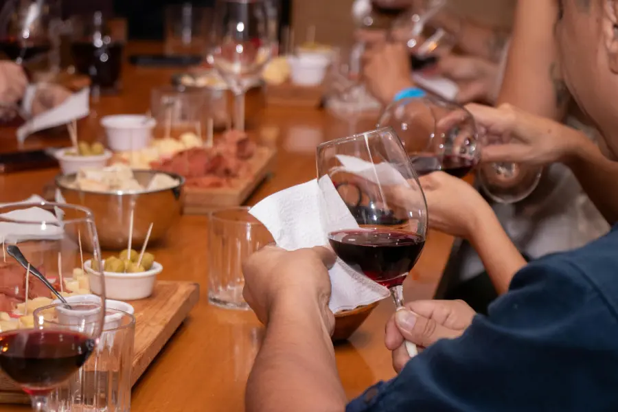 Vinos en Parras;  ¿con qué alimentos puedes acompañar tu cata?