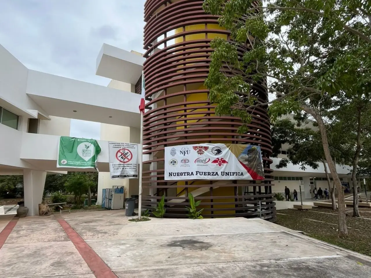 La Facultad de Economía de la UADY alberga la carrera de Comercio Internacional que recientemente cumplió 20 años de formar estudiantes.- Fuente Daniel Rodríguez