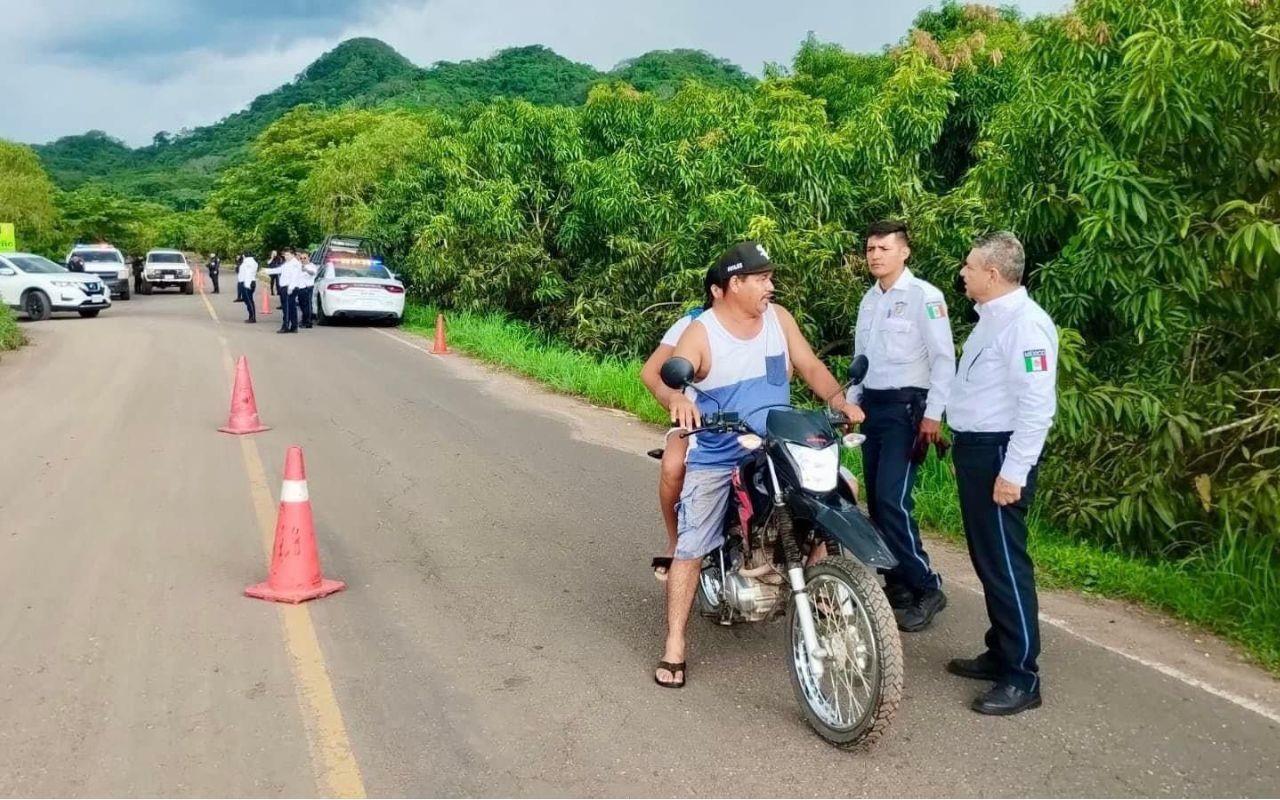 Para realizar el pago del refrendo de una motocicleta solo se requiere el número de placa y el número de serie de la unidad. Foto: X @NayaritGobierno