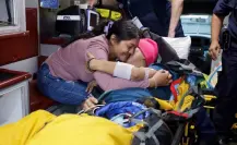Emotivo encuentro en el Aeropuerto de Mérida tras un diagnóstico que cambió sus vidas
