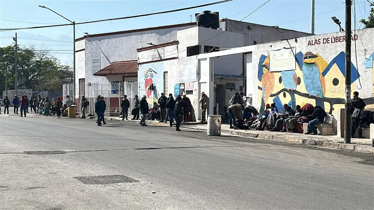 Migrantes en Nuevo León. Foto: Armando Galicia