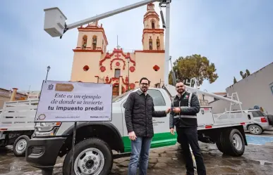 David de la Peña moderniza parque vehicular y mejora iluminación en Los Franciscanos, Santiago