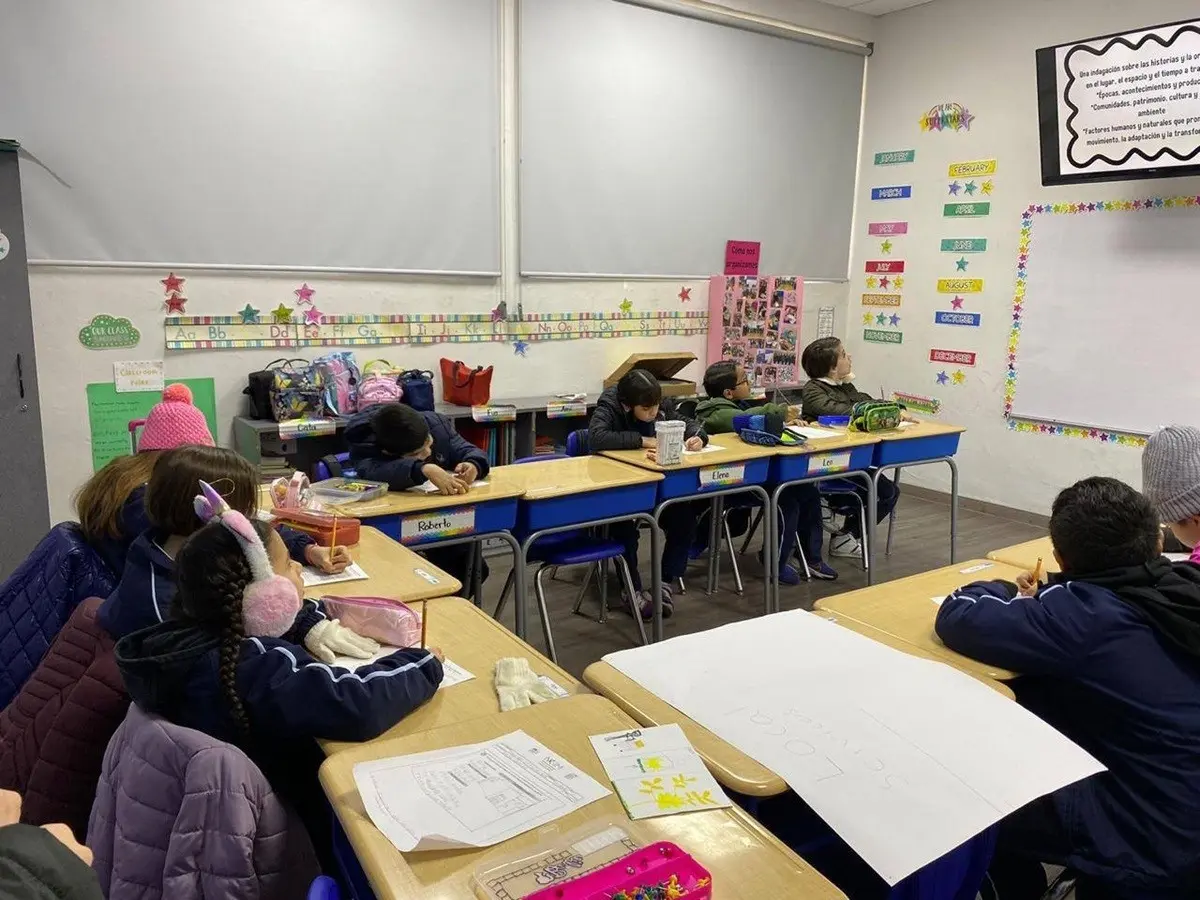 Niños poniendo atención en clases Foto: Facebook de la Secretaría de Educación de Nuevo León