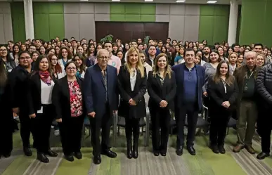 Alma Rosa Marroquín inaugura simposio de nutrición en Monterrey