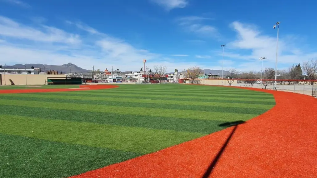 ¿Cuáles son las mejoras de la Unidad Deportiva Carlos R. González en Saltillo?