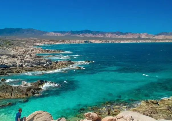 Ciudadanos recolectan firmas para evitar que el camino costero de Cabo del Este sea privatizado