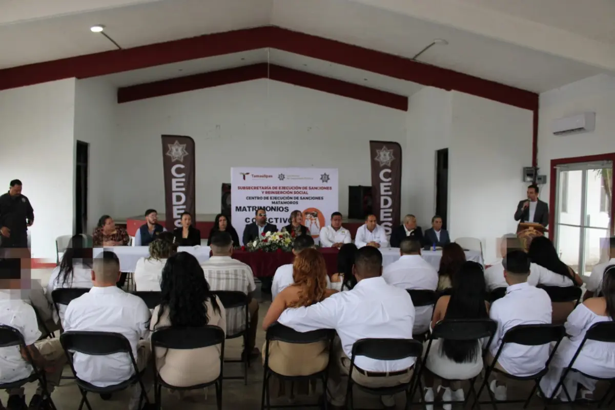 Llevan a cabo matrimonios colectivos en CEDES Matamoros. Foto: CEDES