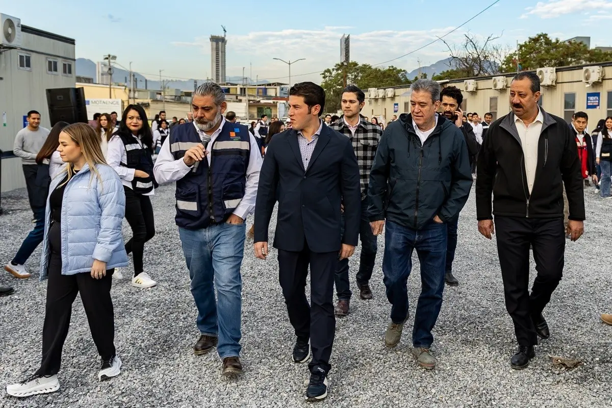 Samuel García celebra el Día de la Candelaria con Trabajadores del Metro
