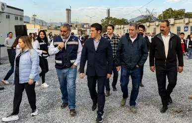 Samuel García celebra el Día de la Candelaria con Trabajadores del Metro