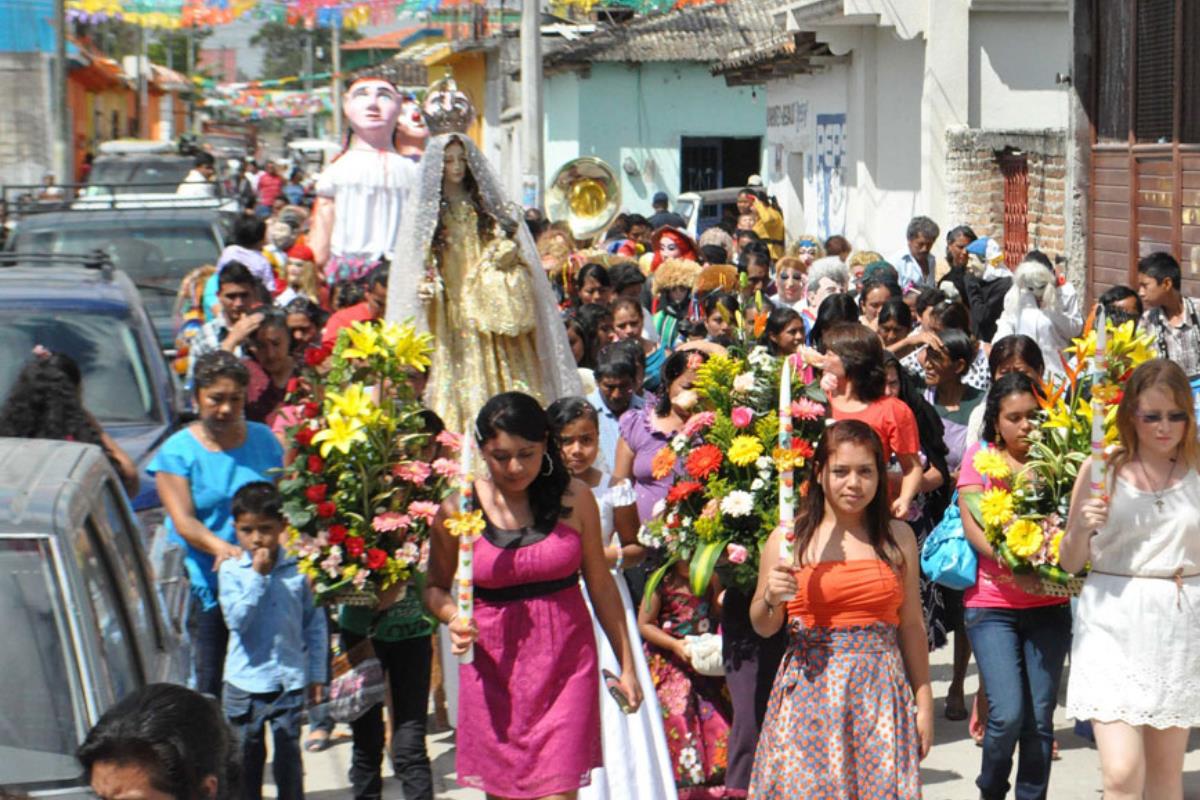 Manifestaciones culturales de comunidades contiguas al antiguo Camino Real de Chiapas a Guatemala. Créditos: INAH.
