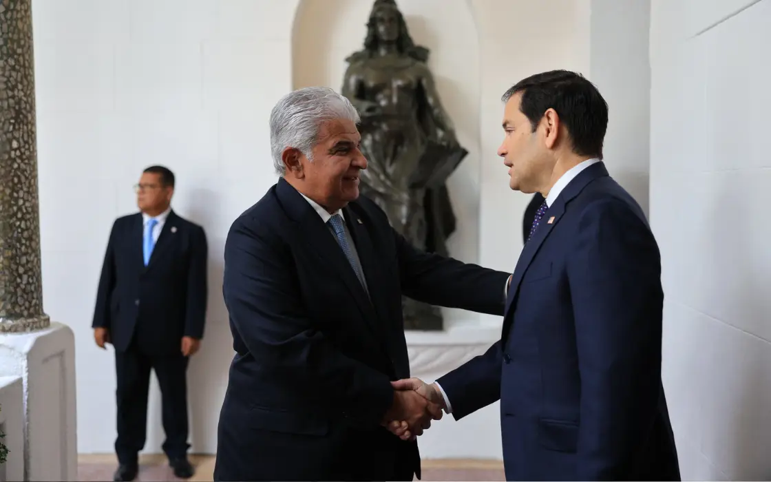 Rubio y Mulino se reunieron en Panamá mientras Trump amenaza con recuperar el Canal. Tensión bilateral en aumento. Foto: X @SertvNoticias