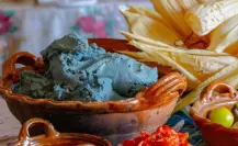 El tamal de maíz azul, una joya gastronómica del Edomex