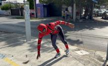 Spider-Man yucateco baila breakdance en las calles de Mérida