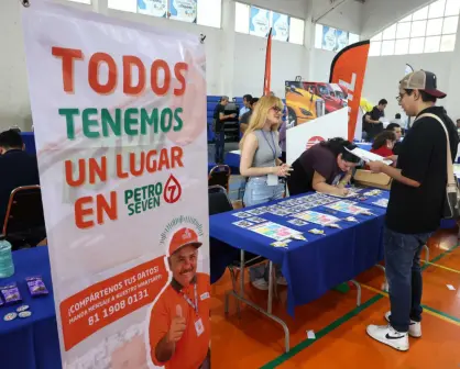 Realiza San Nicolás feria del empleo donde ofertan más de 7 mil trabajos