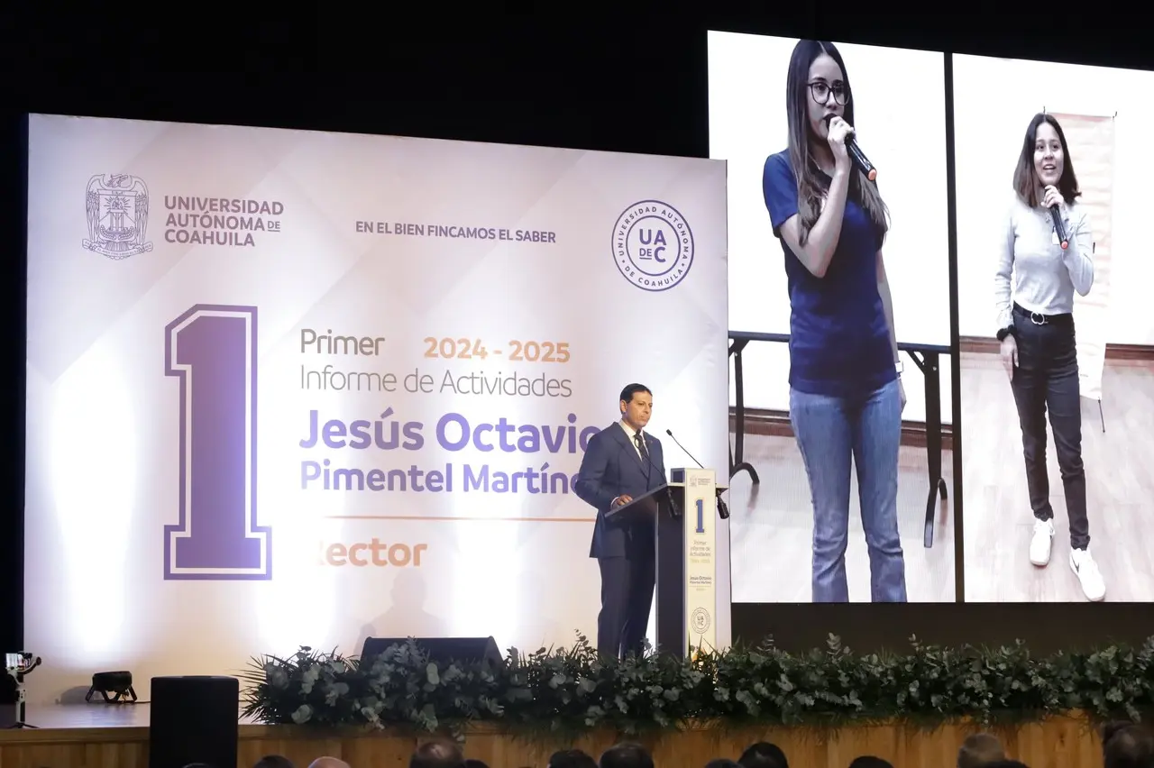 Informe de Octavio Pimentel. Foto de Edgar Romero.