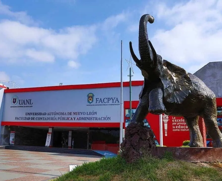 Campus de la FACPYA UANL, en donde se llevará a cabo el servicio social. Foto: FACPYA UANL.