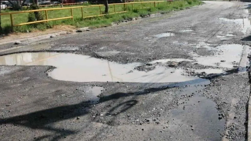 ¿Tu coche cayó en un bache en Tamaulipas? así puedes reclamar los daños