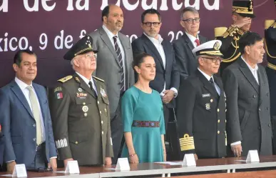 Claudia Sheinbaum encabeza por primera vez la Marcha de la Lealtad