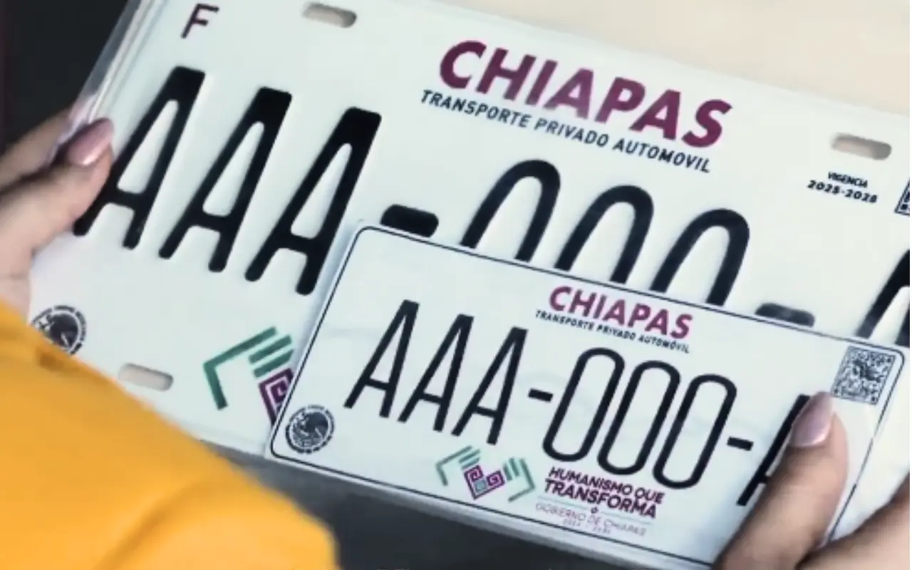 El gobierno de Chiapas lanza un beneficio fiscal del 100% en tenencia y derechos vehiculares para quienes realicen el canje de placas entre febrero y julio de 2025. Foto: X @ChiapasGobierno