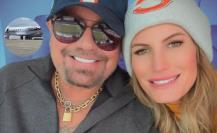 Vince Neil: reportan a su pareja en estado crítico tras accidente aéreo en Arizona | VIDEO