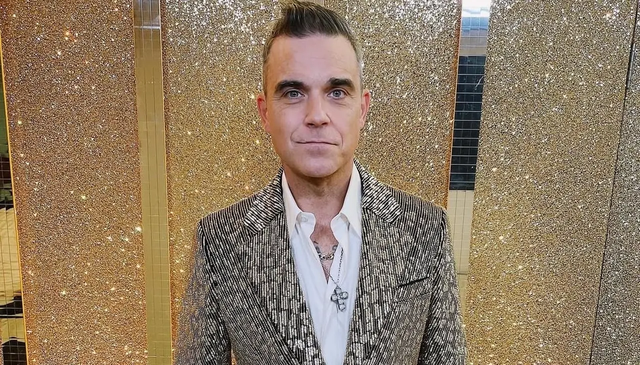 ¿Robbie Williams encabezará el show de medio tiempo del Super Bowl LX?